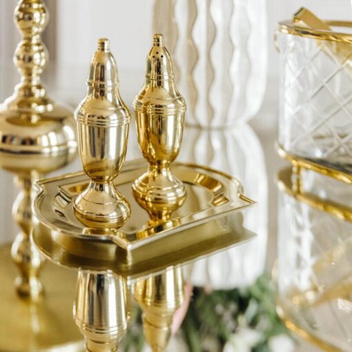 SALT-AND-PEPPER SHAKER-GOLD-SET-ON-TRAY-GLAMOUR