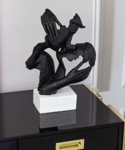 DECORATIVE FIGURE kiss of a couple, black, white base